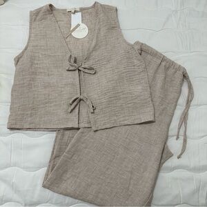 Women's Linen Beige Sleeveless Top and Pant Set — NWOT